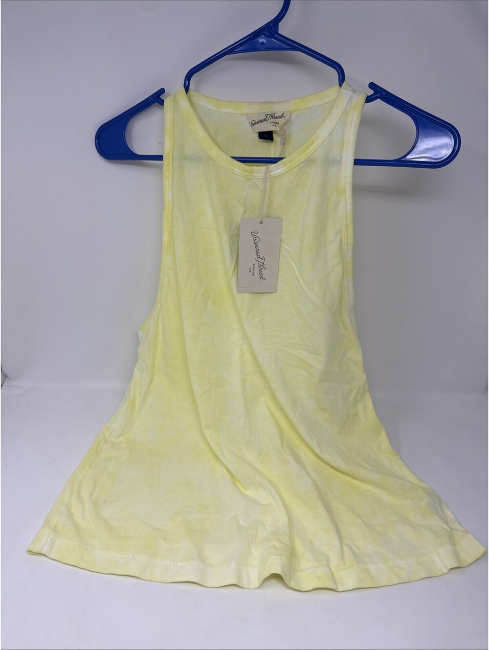 Universal Threads Yellow Sleeveless Shirt For Women Size Small